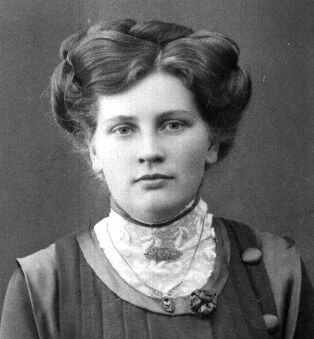 Agda Maria  Persson 1879-1966